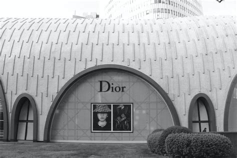 what is the dior employee discount